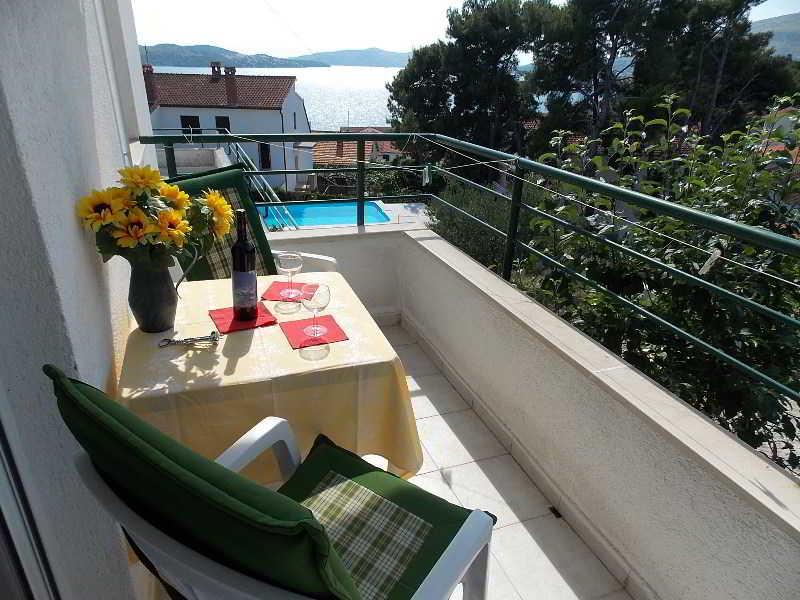 Apartments Villa Goja Trogir Exteriör bild